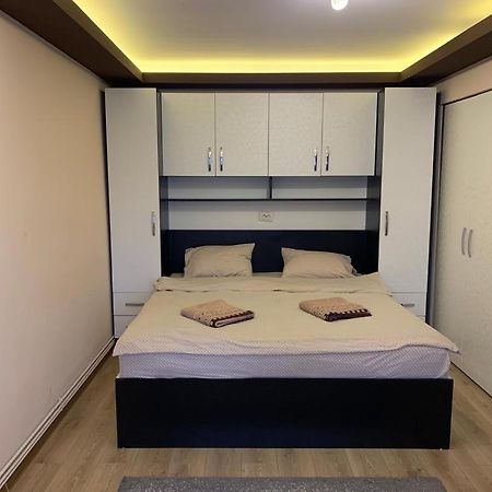 Garsoniera Natalia Apartment Sibiu Bagian luar foto